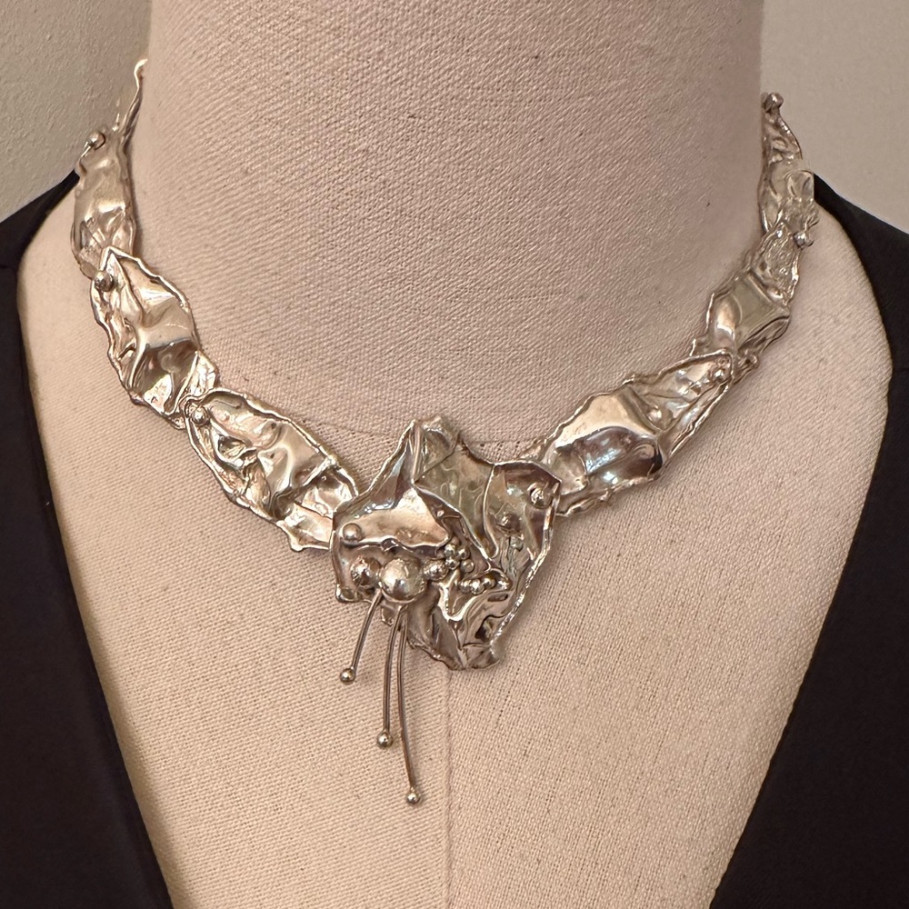 MarksZ of Palm Beach Sterling Silver Petals and Reeds necklace.